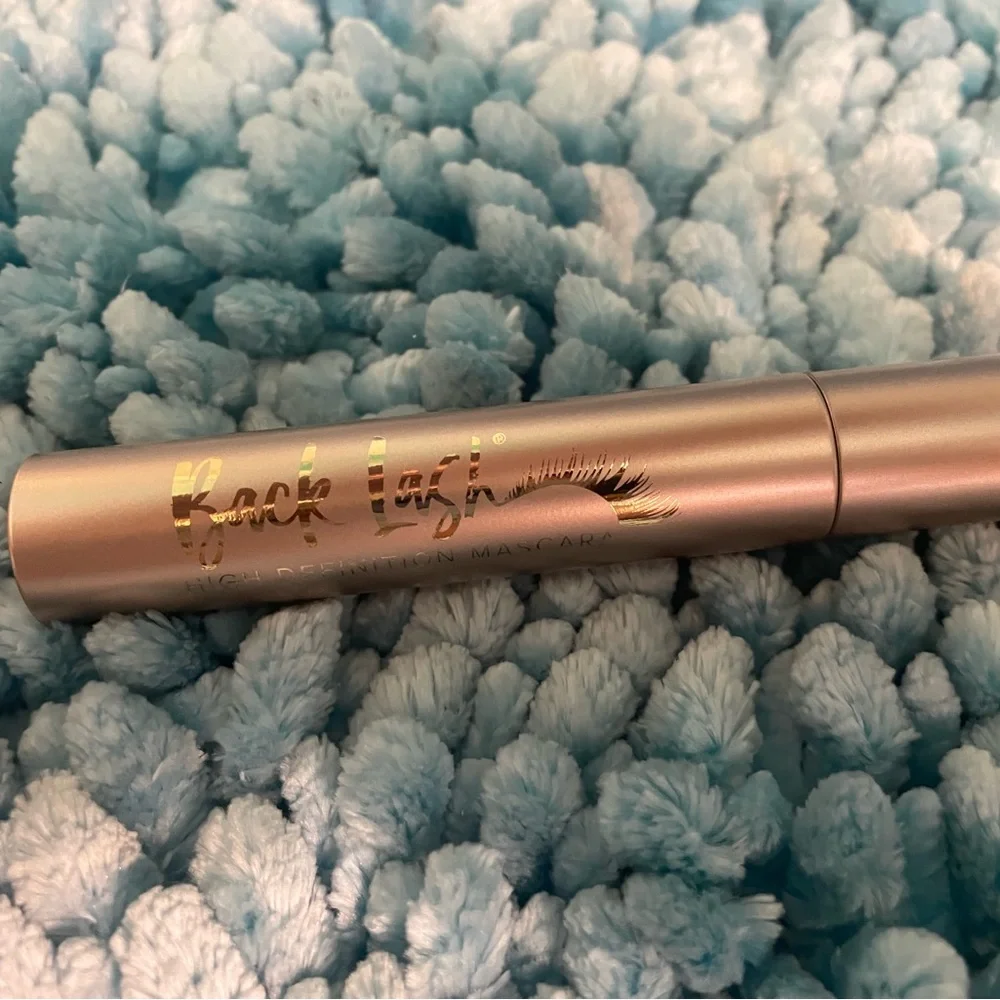 Belle Beauty by Kim Gravel Very Black Mascara